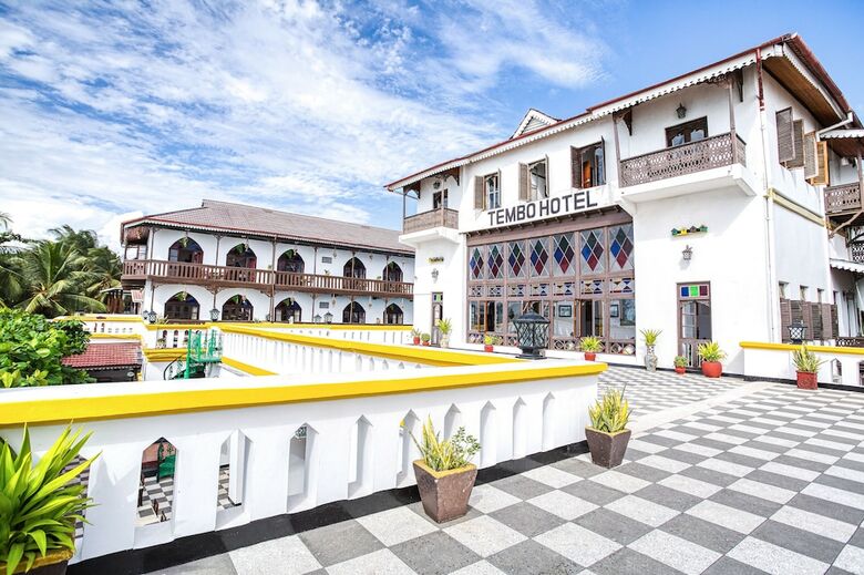 Tembo House Hotel
