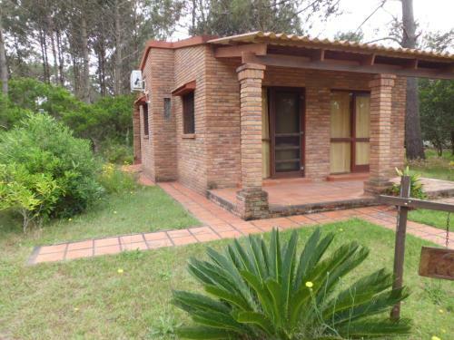Lodge Adi Y Dina Caba�as