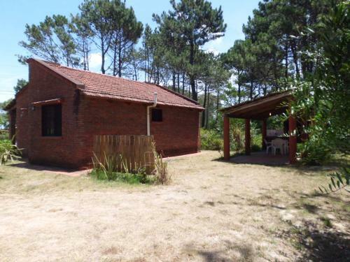 Lodge Adi Y Dina Caba�as