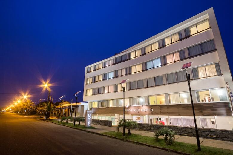Uy Proa Sur Hotel
