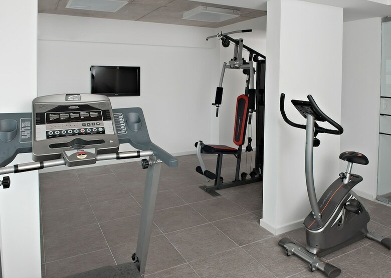 Uy Proa Sur Hotel