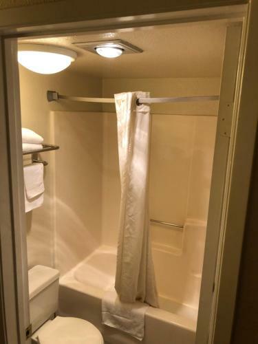 Hotel National 9 Inn