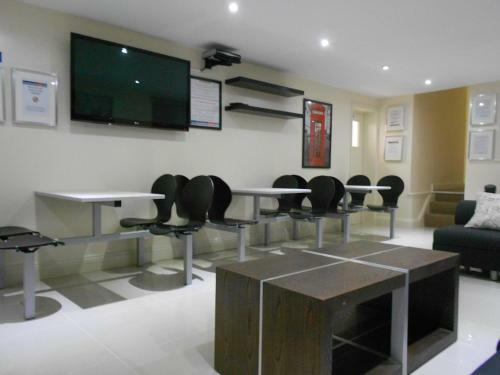 247 London Hostel