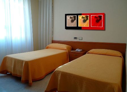 Hotel Madrid (santiago De La Ribera)
