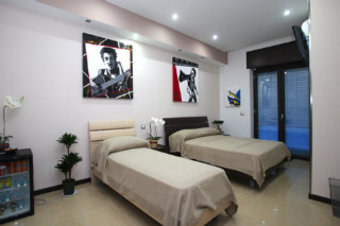 Bed & Breakfast Studio 83