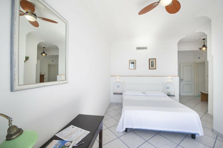 Maresca Hotel Praiano