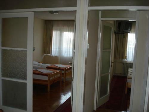 Hostal Rooms Bijela Ru?a
