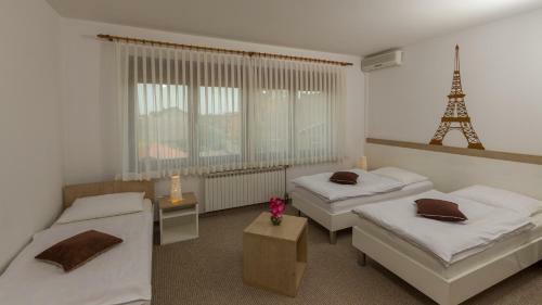 Hostal Rooms Ple?ka Near Zagreb Airport