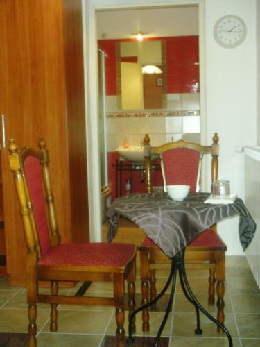 Hostal Rooms Aeroport