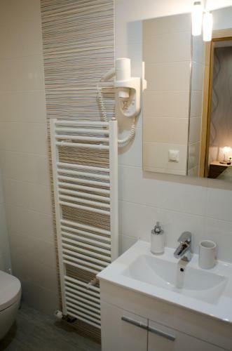 Hostal Guesthouse Tiban