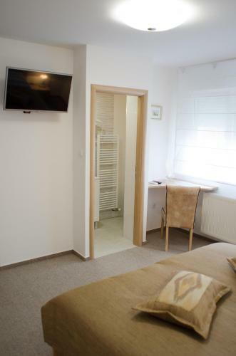 Hostal Guesthouse Tiban