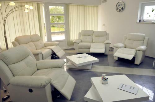 Hostal Guesthouse Tiban