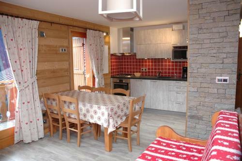 Apartamento Appartement Le Balcon Des Alpes