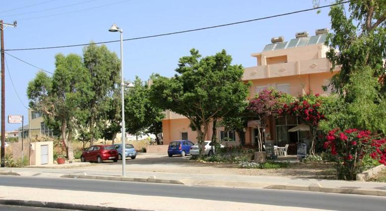 Aparthotel Athina