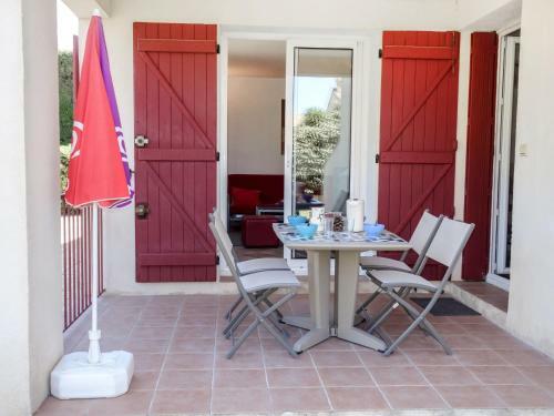 Two-bedroom Apartment R�sidence Aubanel 1