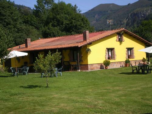 Apartamentos Rurales El Buxu