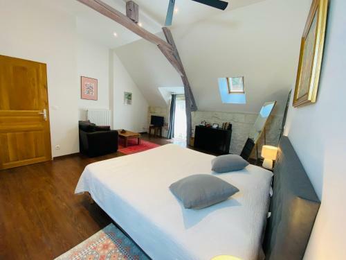 Bed & Breakfast La Pillebourdiere