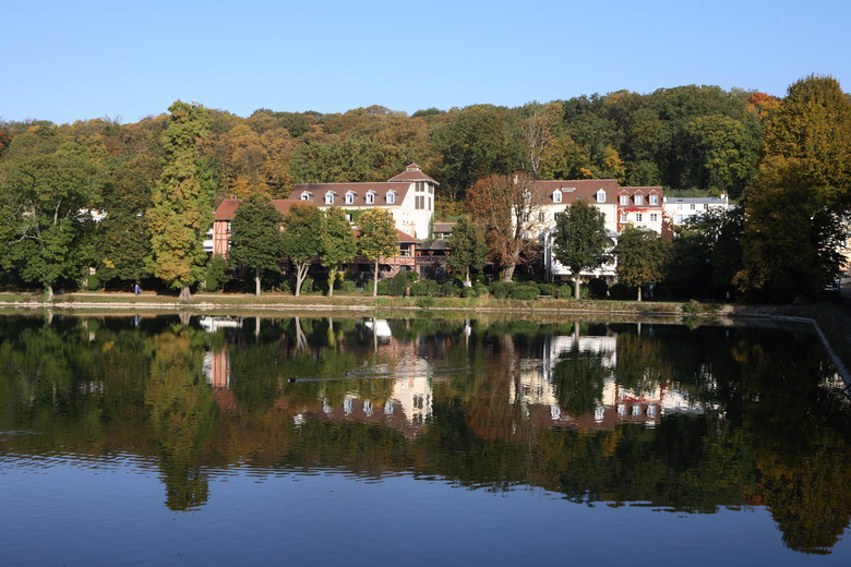 Hotel Les Etangs De Corot
