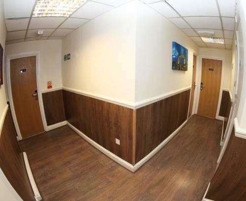 9a Craven Road Hotel