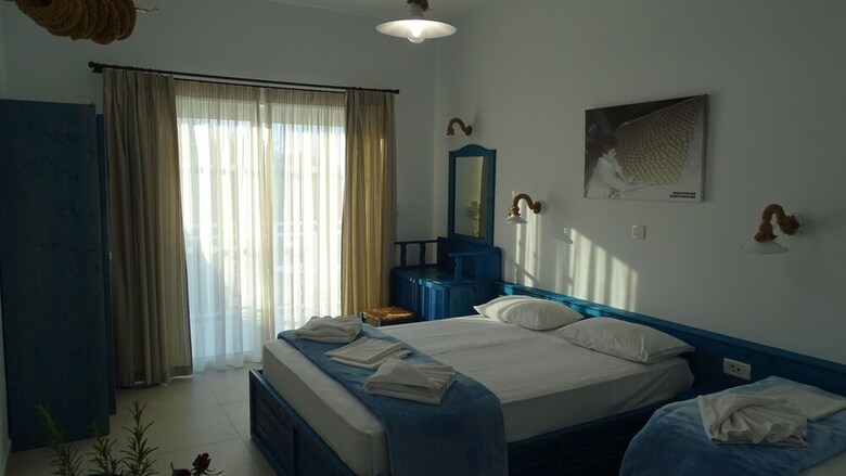 Filoxenia Apartments & Studios