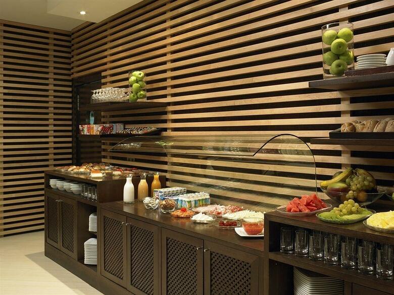 Hotel NH Madrid Balboa