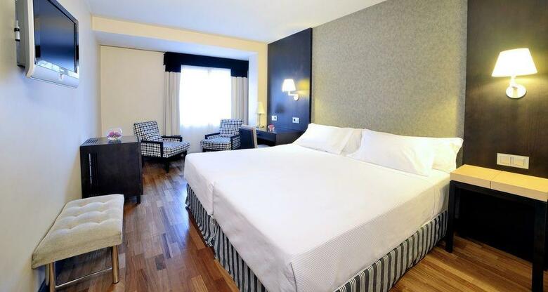 Hotel NH Madrid Balboa