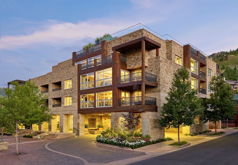 Hotel Residences At The Little Nell