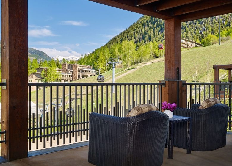 Hotel Residences At The Little Nell