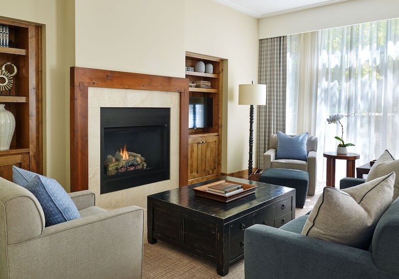 Hotel Residences At The Little Nell