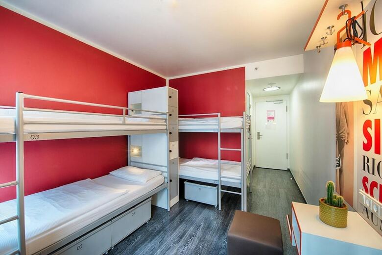 Hotel One80 Hostel Berlin