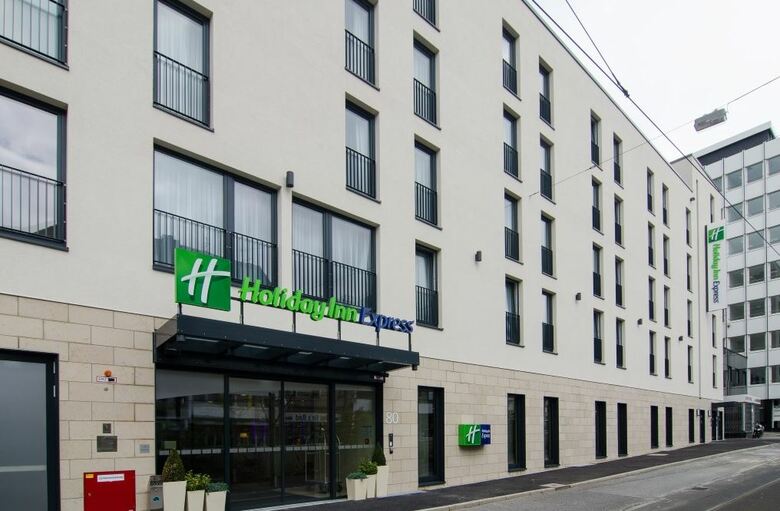 Premier Inn D�sseldorf City Hotel