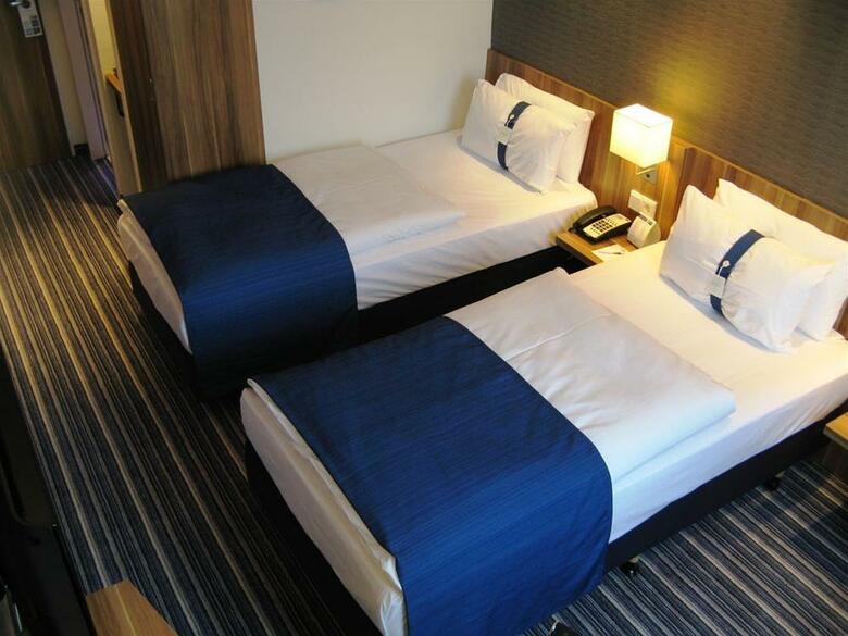 Premier Inn D�sseldorf City Hotel