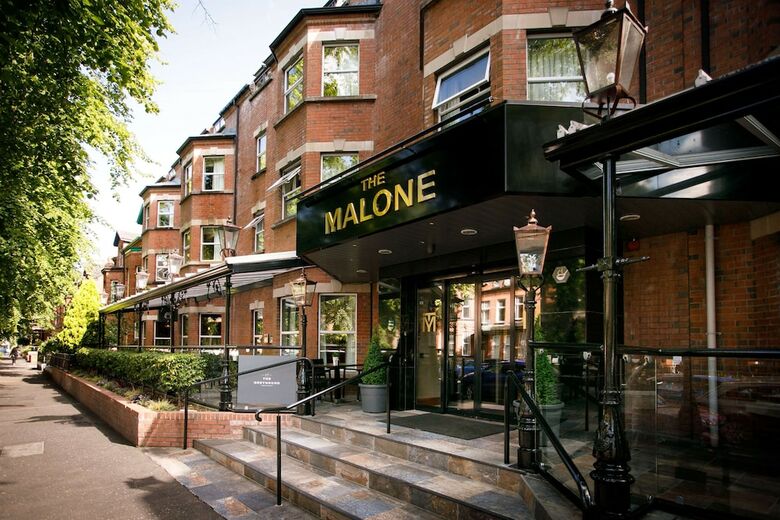 Aparthotel Malone Lodge