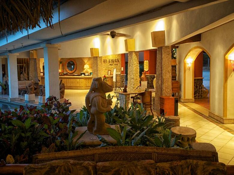 Hotel Tamarindo Diria