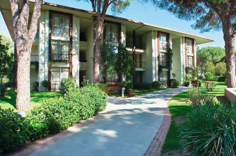 Hotel Gloria Verde Resort