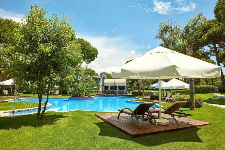 Hotel Gloria Verde Resort