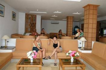 Hotel Emira