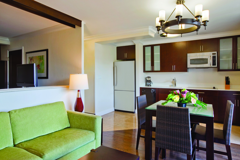 Hotel Regency On Beachwalk Waikiki By Outrigger