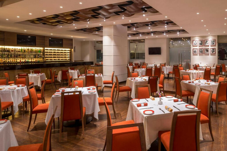 Hotel Camino Real Pedregal