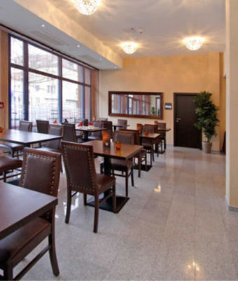 Hotel V.e.k Business By Centro Comfort