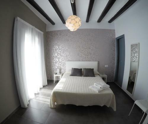 Hostal Mediterr�neo
