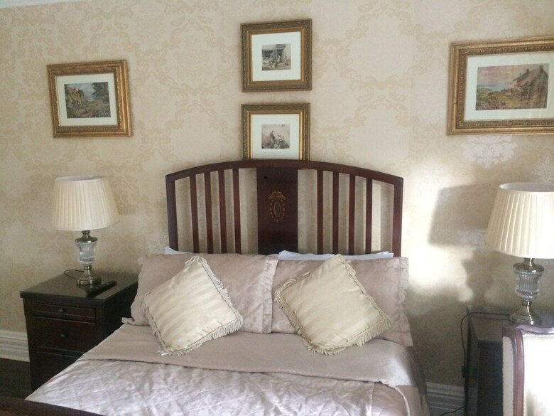 Bed & Breakfast Innisfree House