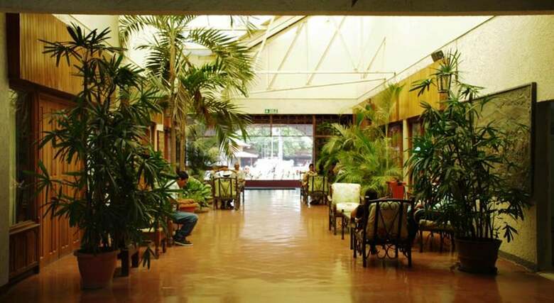 Hotel Boyeros