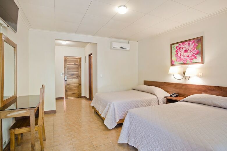 Hotel Boyeros