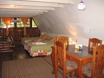 Hotel La Colina