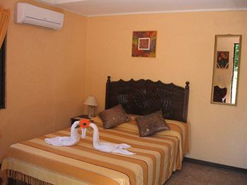 Hotel La Colina