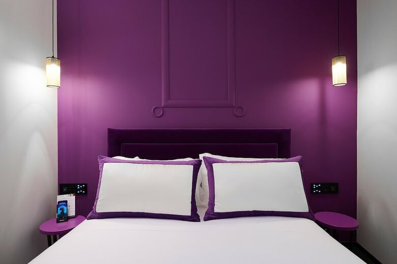 Mytale Creative Academy Hotel