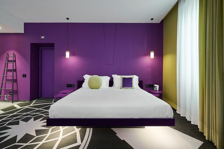 Mytale Creative Academy Hotel