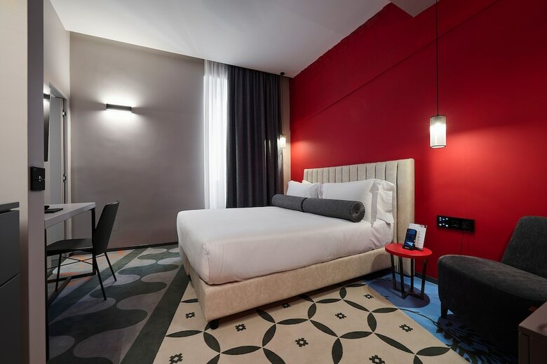 Mytale Creative Academy Hotel