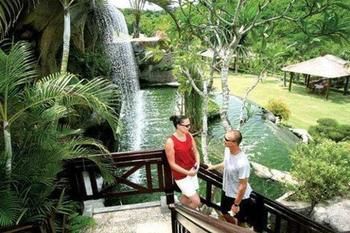 Hotel The Beverly Hills Bali